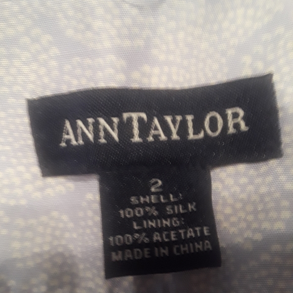 ANN TAYLOR Knee length  skirt. Lavender with white - Picture 5 of 5